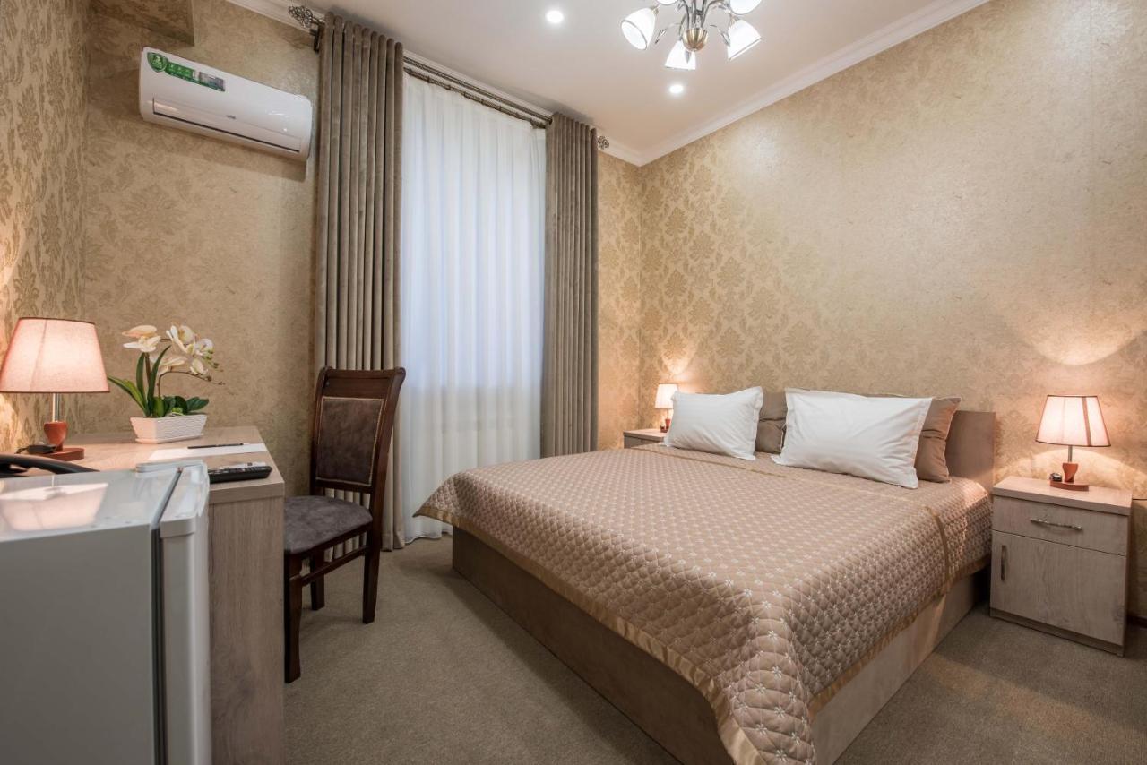Huzur Hotel 塔什干 外观 照片